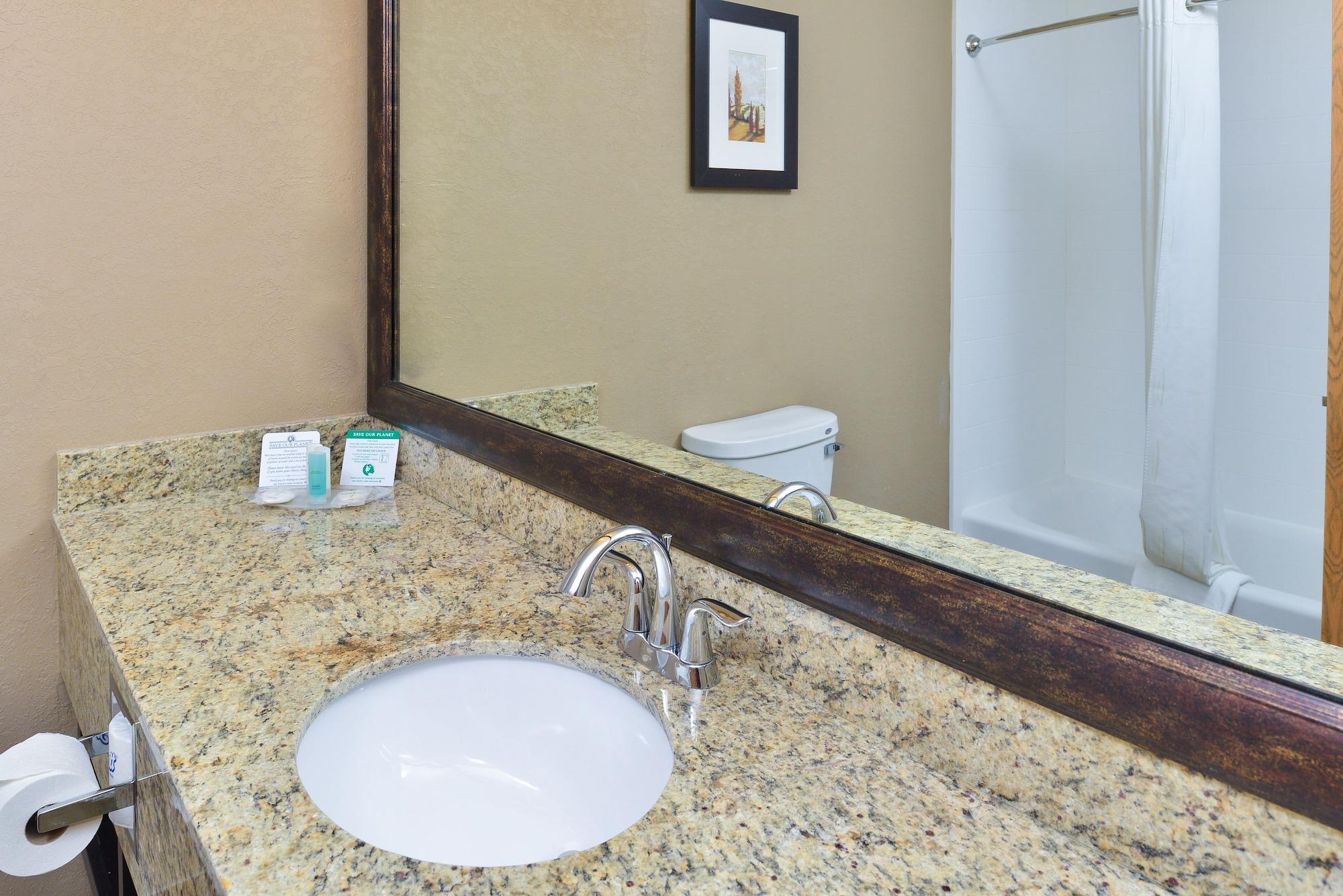 Comfort Suites near Route 66 Springfield Extérieur photo