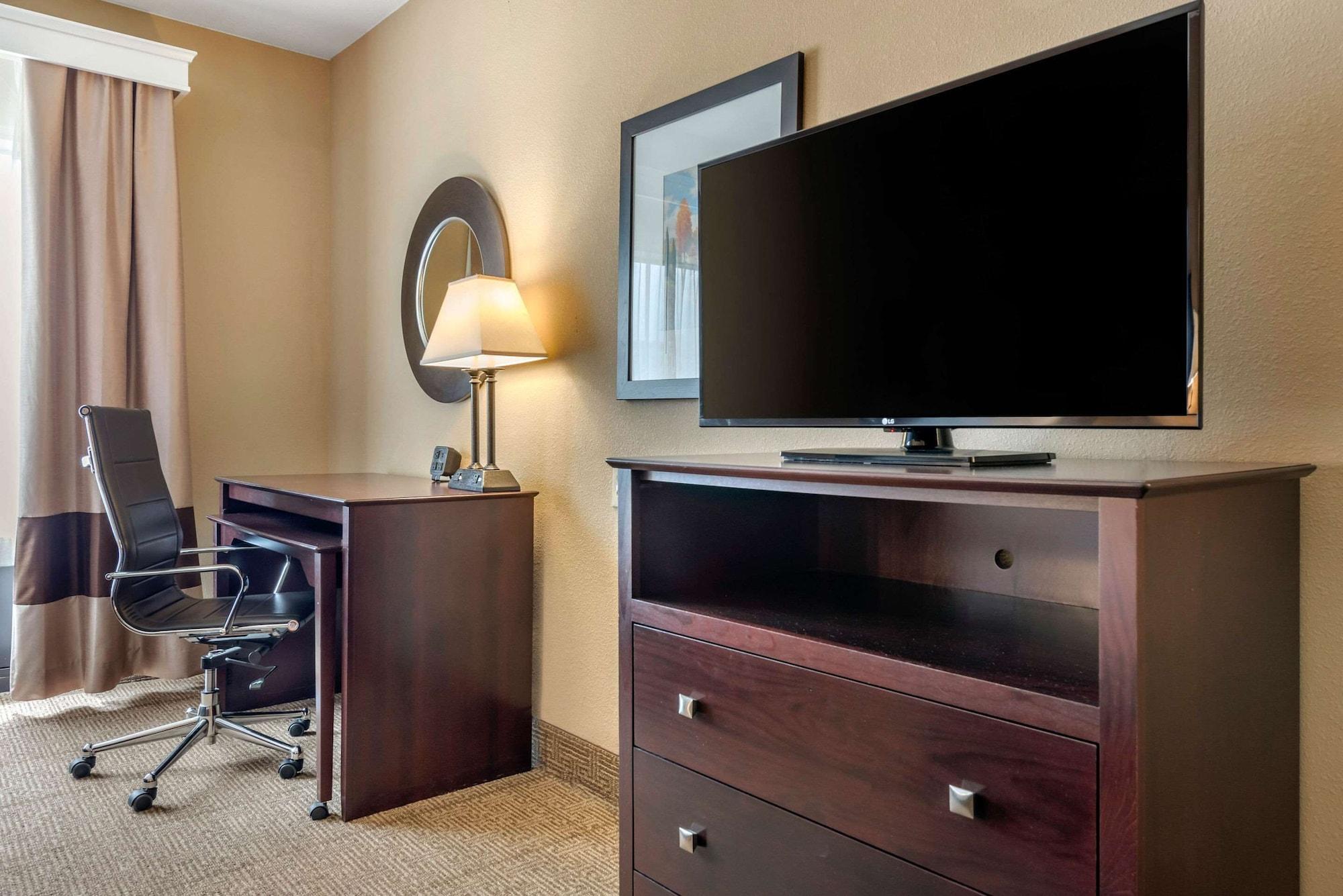 Comfort Suites near Route 66 Springfield Extérieur photo