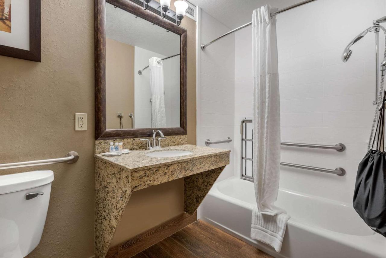 Comfort Suites near Route 66 Springfield Extérieur photo