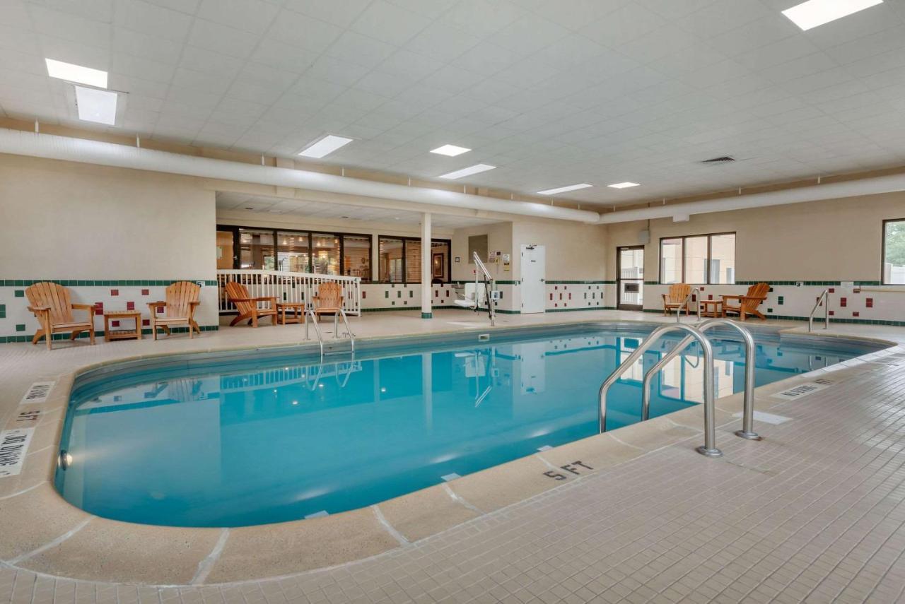 Comfort Suites near Route 66 Springfield Extérieur photo