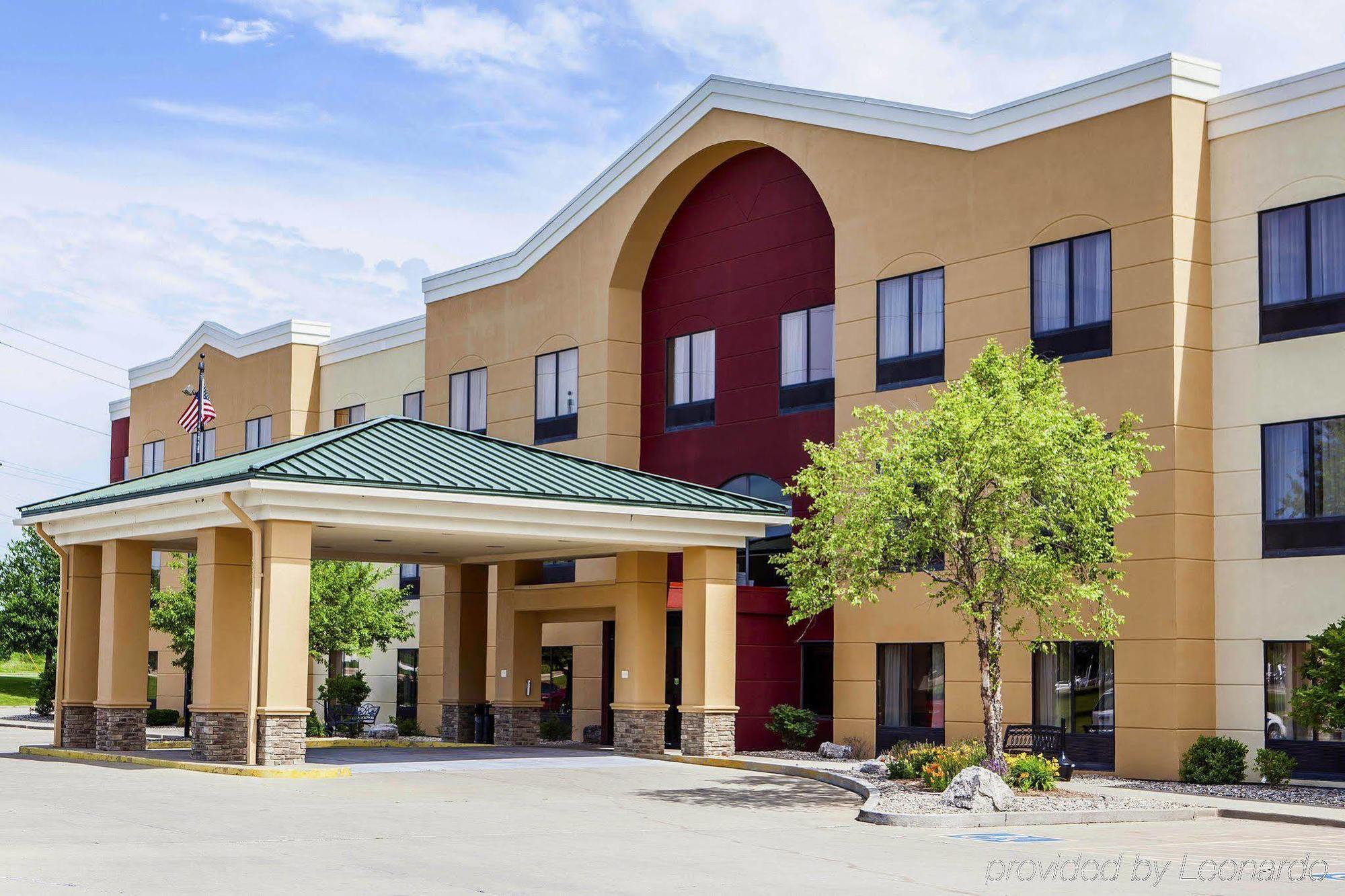 Comfort Suites near Route 66 Springfield Extérieur photo