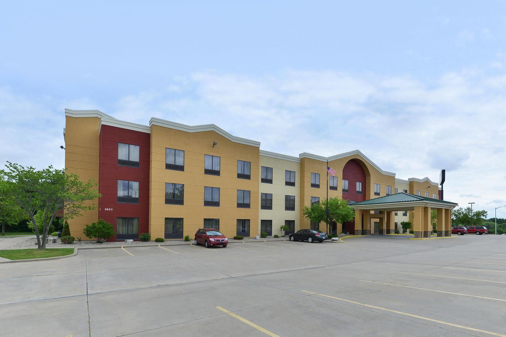 Comfort Suites near Route 66 Springfield Extérieur photo